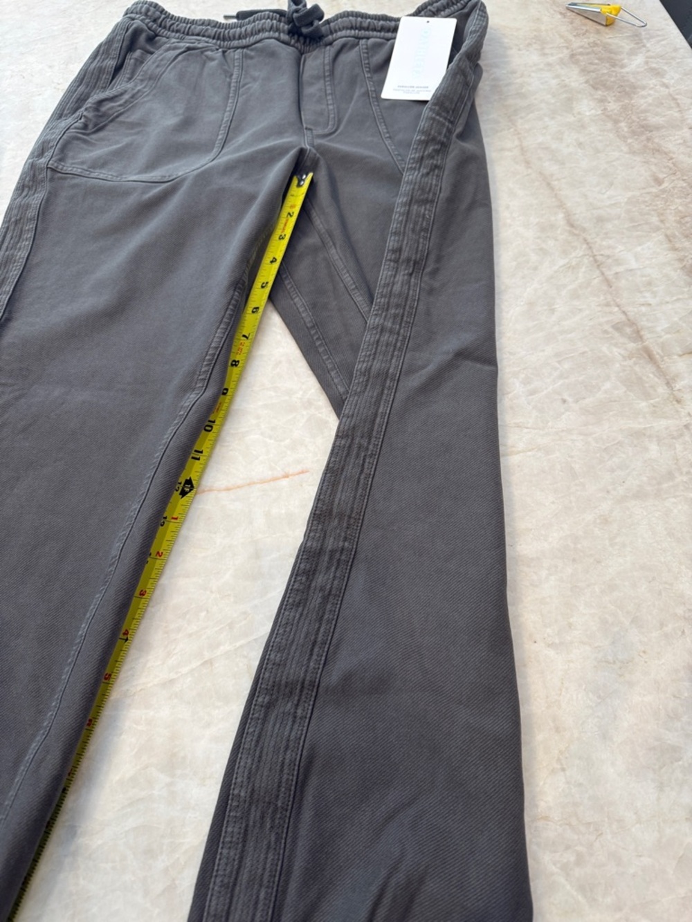 Athleta Farralon Jogger 6 Olive